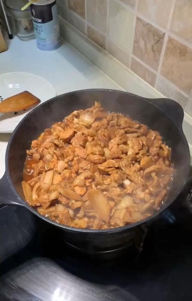 自己烧的肉臊子